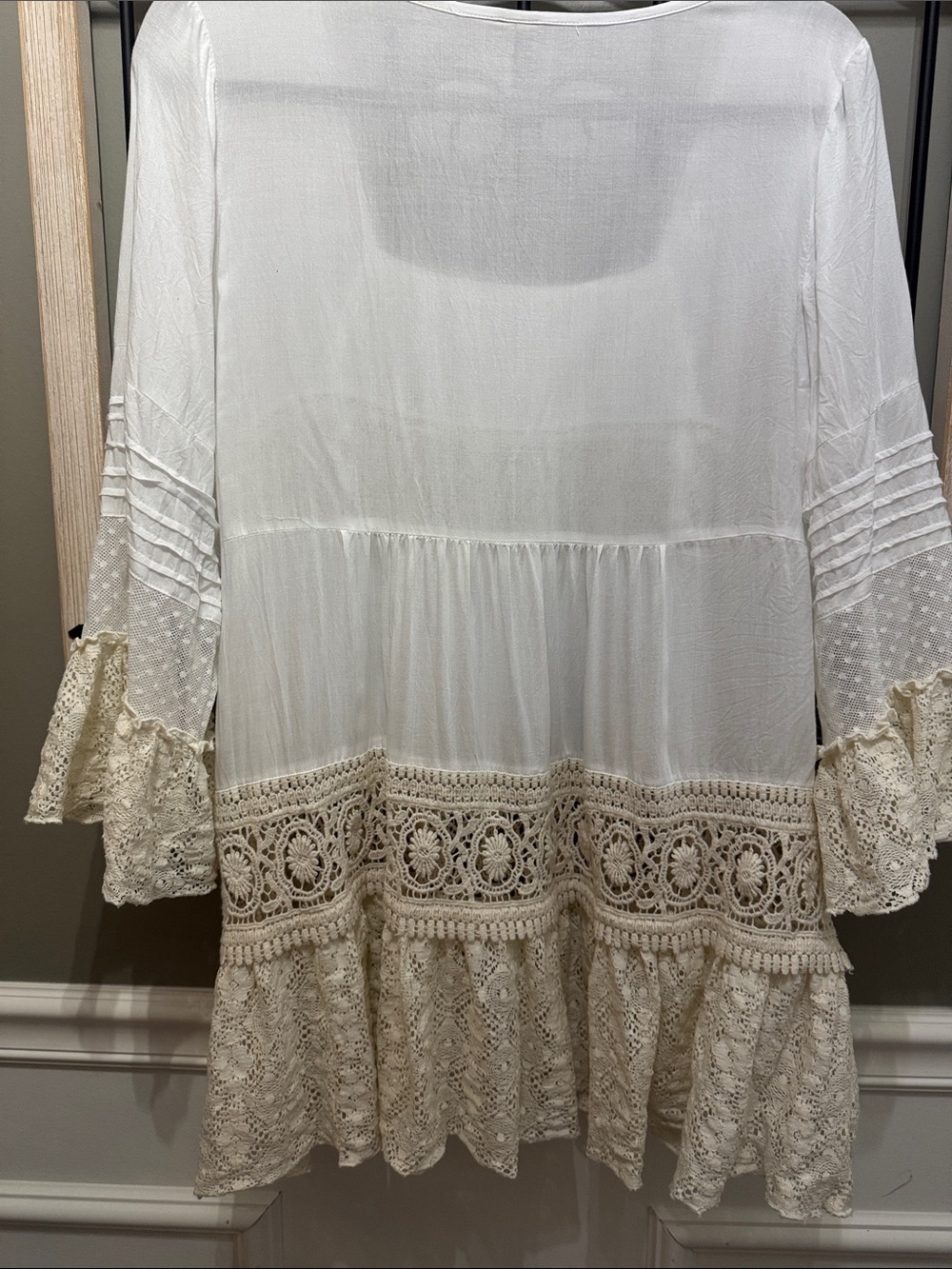 Ivory Crochet Lace Boho Tunic L - Picture 12 of 13